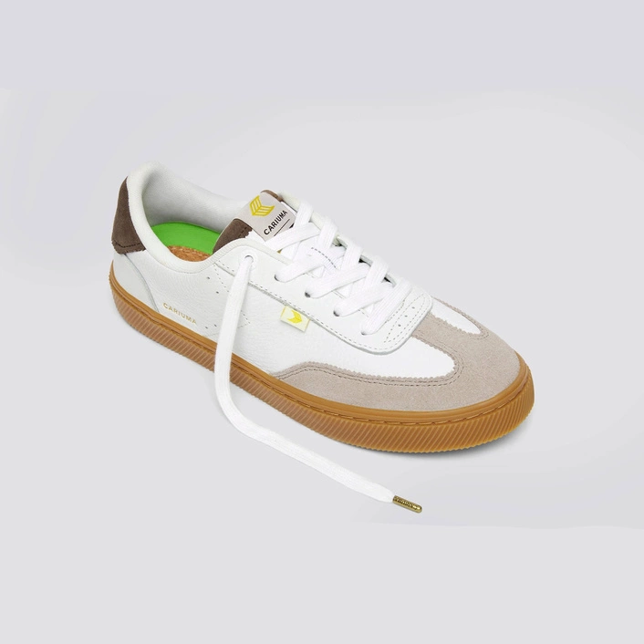 Cariuma Toca White Pebbled Leather & Suede/Plaza Taupe & Dark Khaki