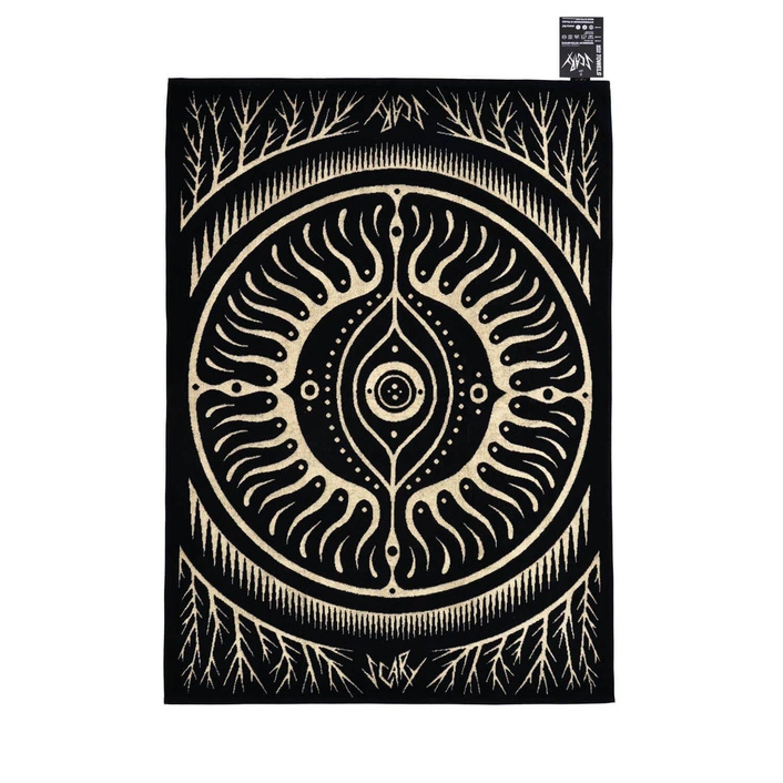 Scary TOWEL x KAMIL CZAPIGA: EYE SYMMETRY