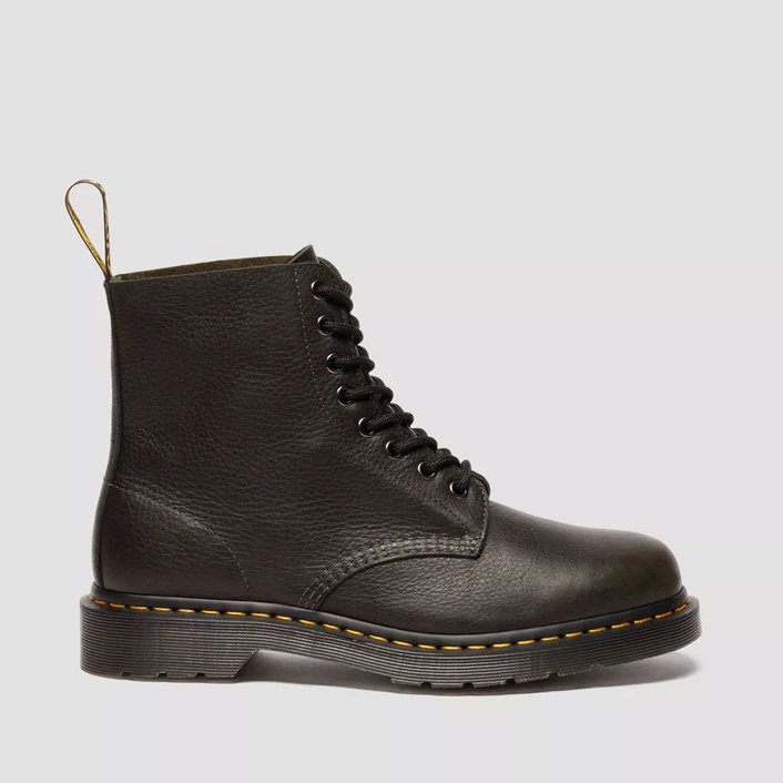 Dr. Martens 1460 Pascal 8 Eye Boot 31981300