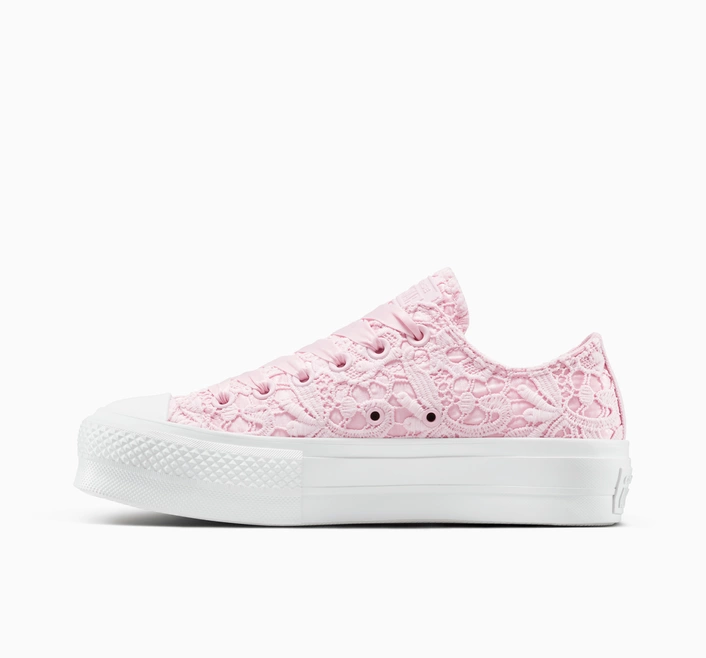 Converse Chuck Taylor All Star Lift Platform Lace A15006C