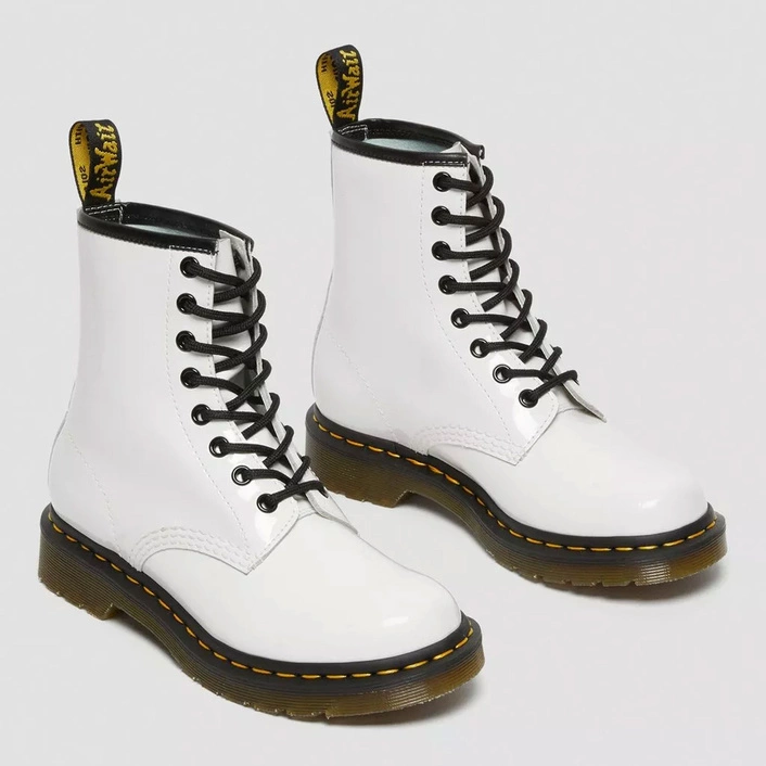 Dr. Martens glany 1460 Patent Lamper lakierowane białe damskie 11821104