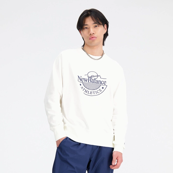 New Balance BLUZA ATHLETICS GRAPHIC CREWNECK MT33506SST