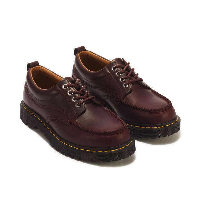 Dr. Martens półbuty Lowell 4 Eye Mayhem brązowe 43321200