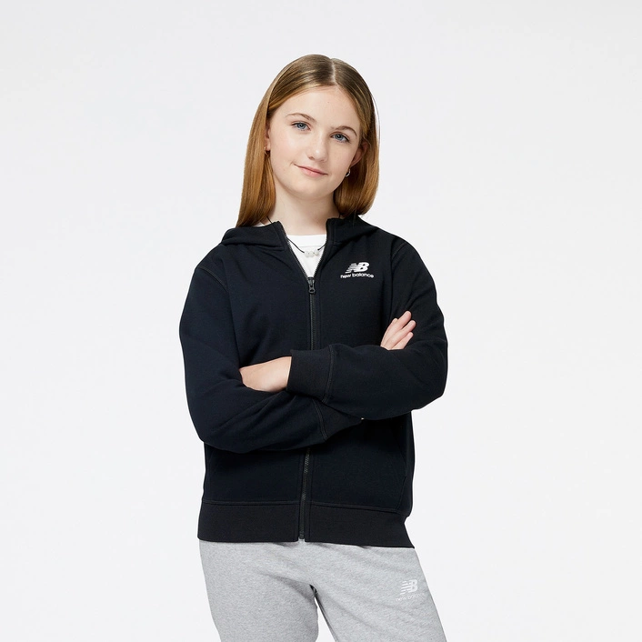 New Balance BLUZA ESSENTIALS STACKED LOGO YJ31536BK