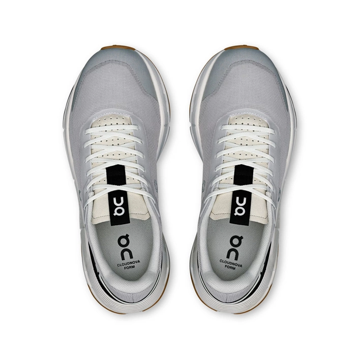 On CLOUDNOVA FORM 2 Truffle-Dew 3WE30174141