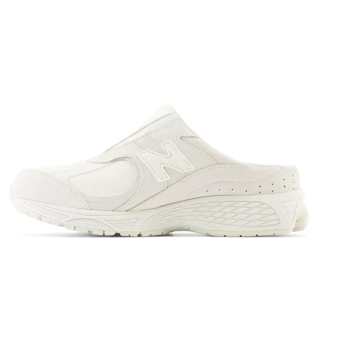 New Balance M2002RMQ