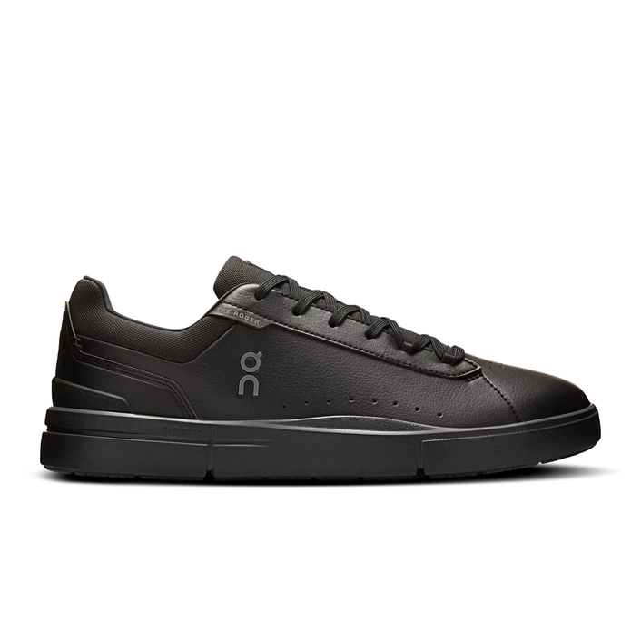 On THE ROGER ADVANTAGE Black/Black 3MF30641043