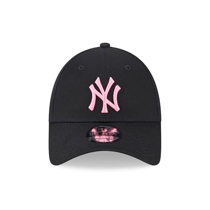 New Era New York Yankees Neon Black 9FORTY Adjustable Cap