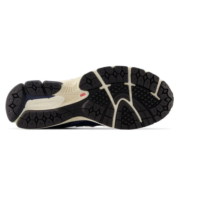 New Balance M2002RXF GORE-TEX