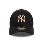 New Era New York Yankees League Essential Black 39THIRTY Stretch Fit Cap