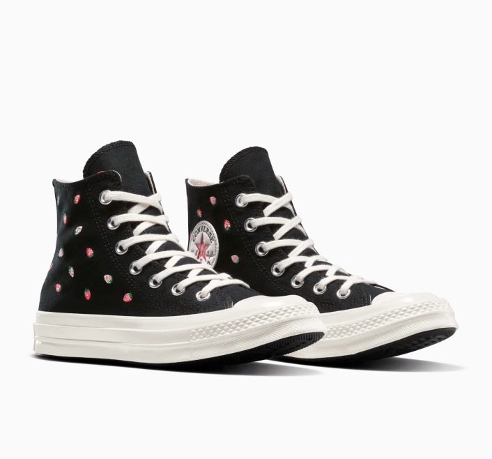 Converse Chuck 70 Embroidered Strawberries A14944C