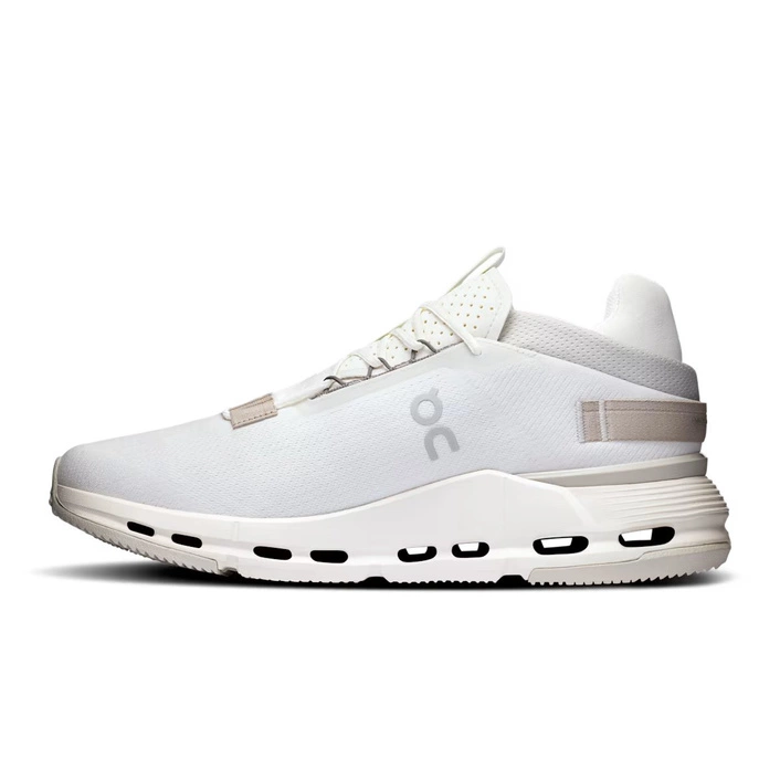 On CLOUDNOVA 2 Ice-Sand 3ME30212053