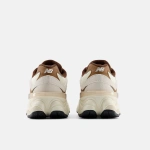 New Balance Buty Sneakersy 9060 G90609SI