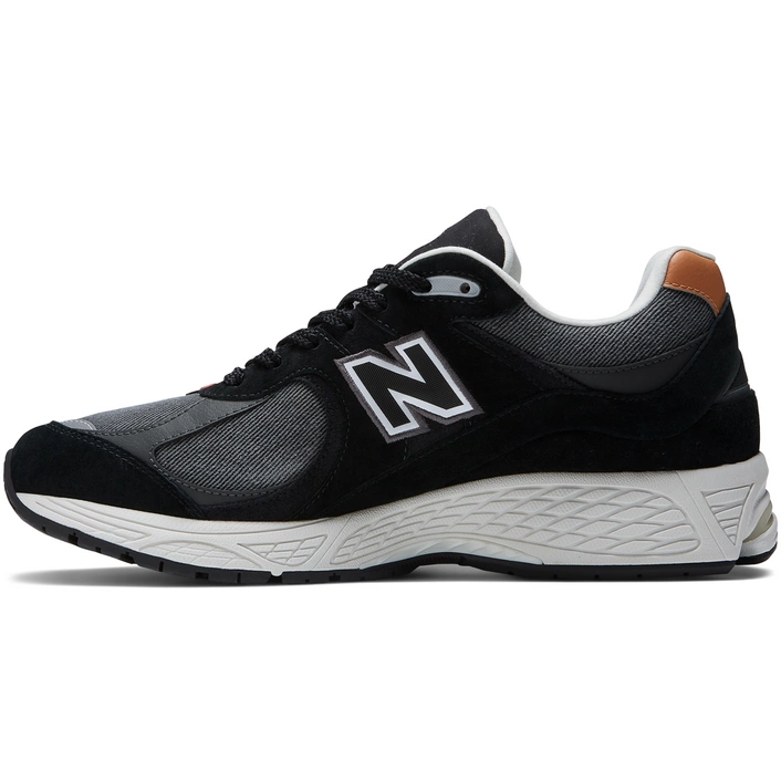 New Balance M2002REB