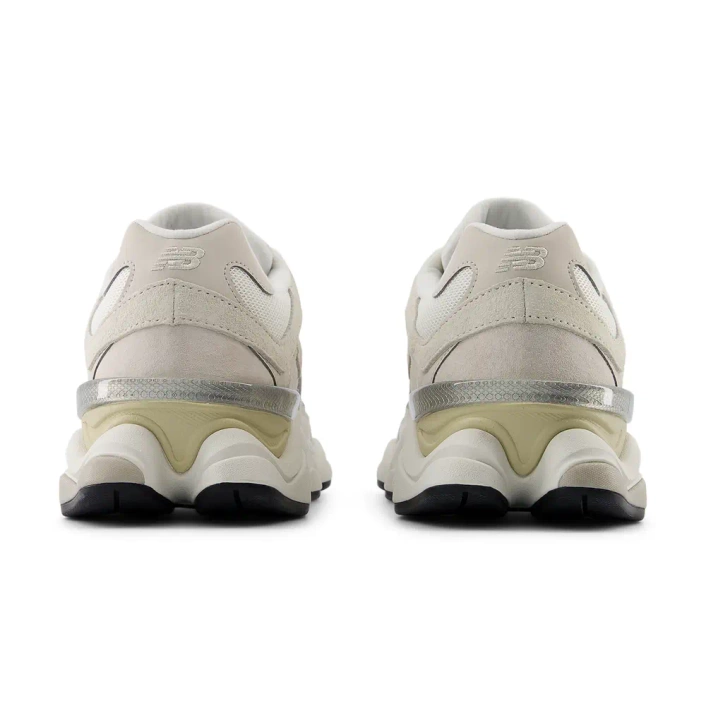 New Balance Buty Sneakersy 9060 U9060WHT Beżowe