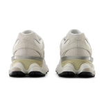 New Balance Buty Sneakersy Beżowe 9060 U9060WHT