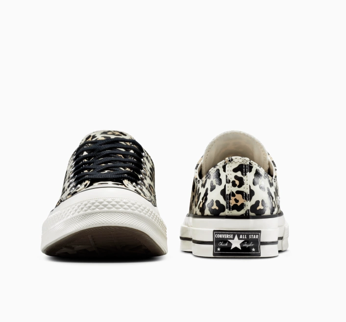 Converse Chuck 70 Glow-In-The-Dark Leopard Print A15033C