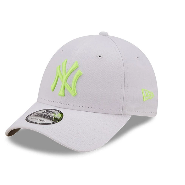 New Era New York Yankees Neon Logo White 9FORTY Cap