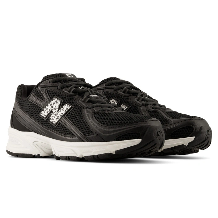 New Balance Buty Sneakersy 740 U7402B2 Czarne