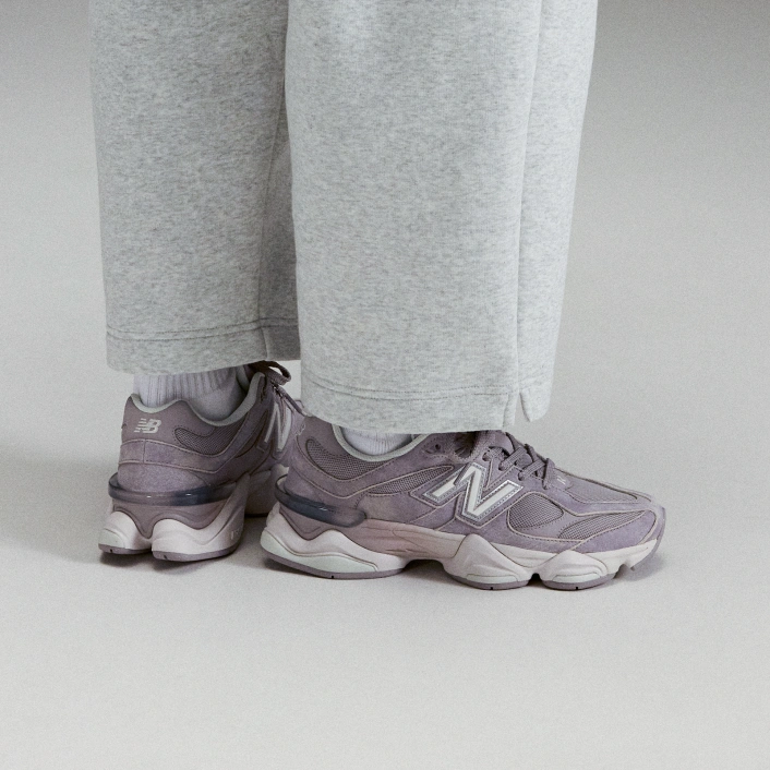 New Balance Sneakersy 9060 TRUFFLE SALT SEA SALT U906087O