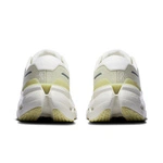 On CLOUDRUNNER 3 Seedling-Ivory 3WG10054723