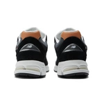 New Balance M2002REB