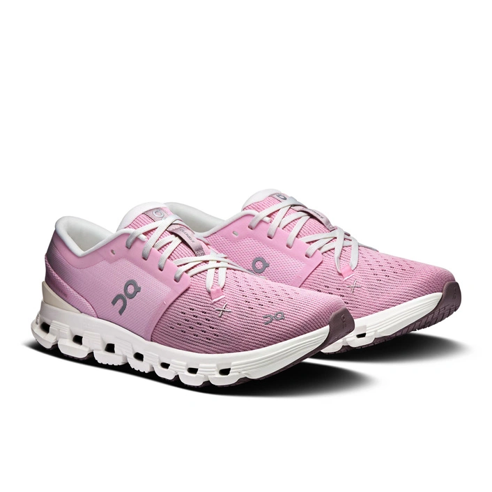 On Sneakersy Damskie Różowe CLOUD X 4 Petal-Sand 3WE30073561