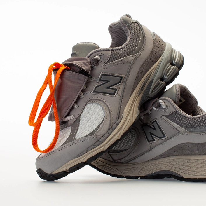 New Balance Sneakers M2002RVC