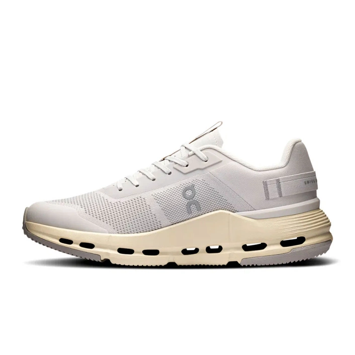 On CLOUDNOVA FORM 2 TT Wolf-cream 3WF10553244