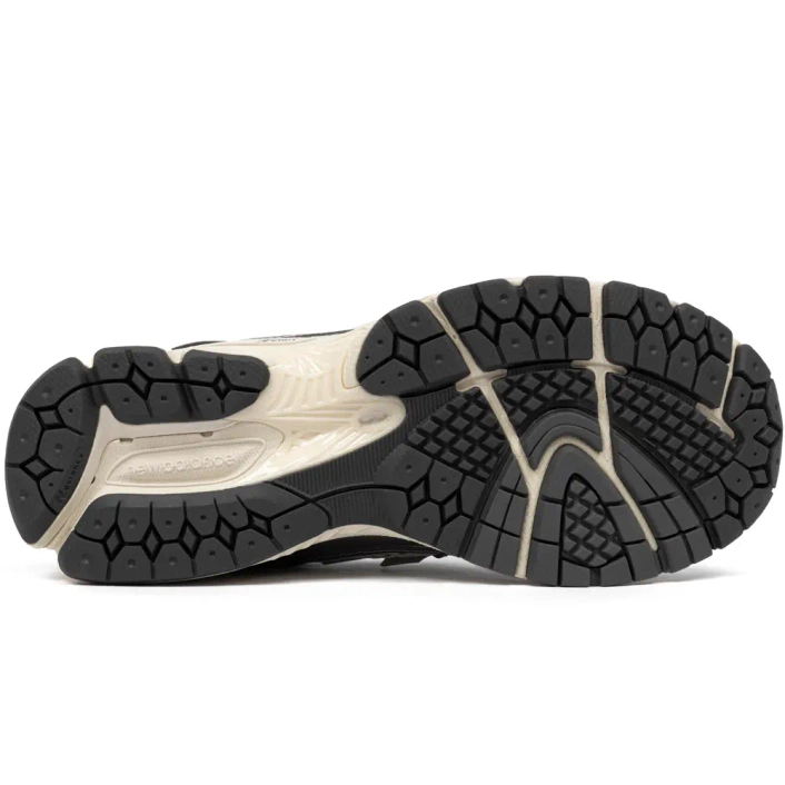 New Balance M1906RFS