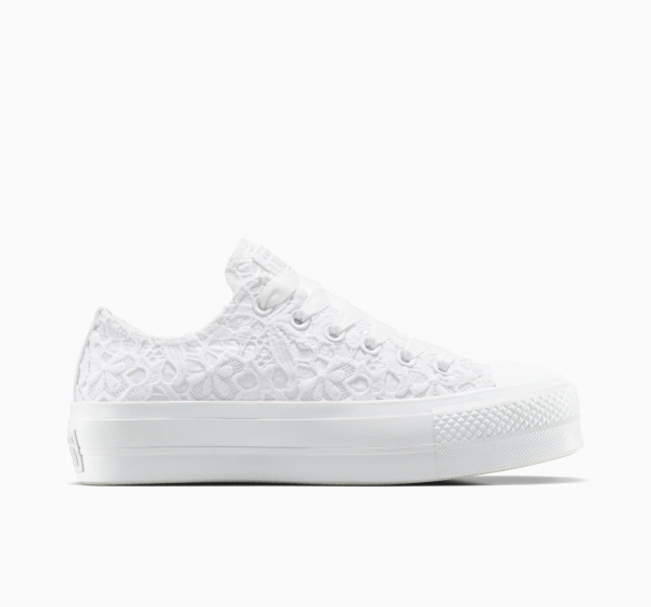 Converse Chuck Taylor All Star Lift Platform Lace A15005C