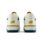 New Balance Buty Sneakersy Kremowe 550 BB550VRA
