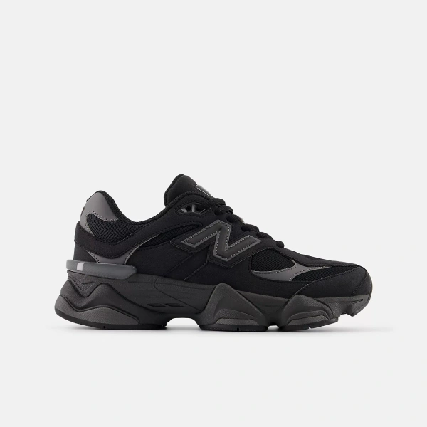New Balance Buty Sneakersy Czarne 9060 G90602QL