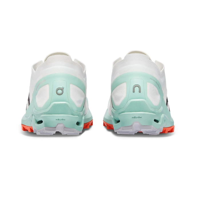 On Running CLOUDVENTURE PEAK 3 W Undyed-white 3WD10800864