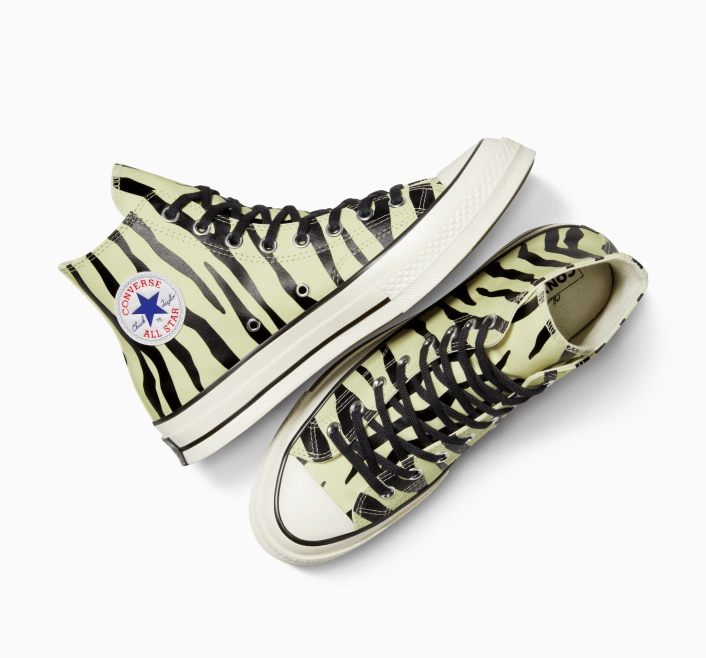 Converse Chuck 70 Glow-In-The-Dark Zebra Print A15032C