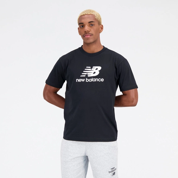 NEW BALANCE KOSZULKA ESSENTIALS STACKED LOGO