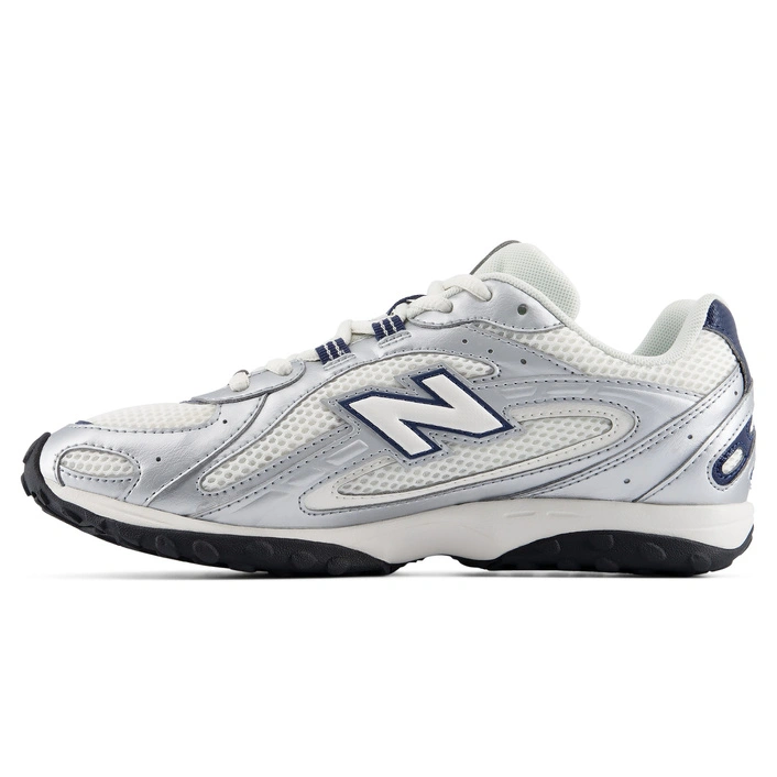 New Balance Buty Sneakersy 204L U204LPC Srebrne