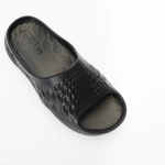 Klapki New Balance SUFHUPK3