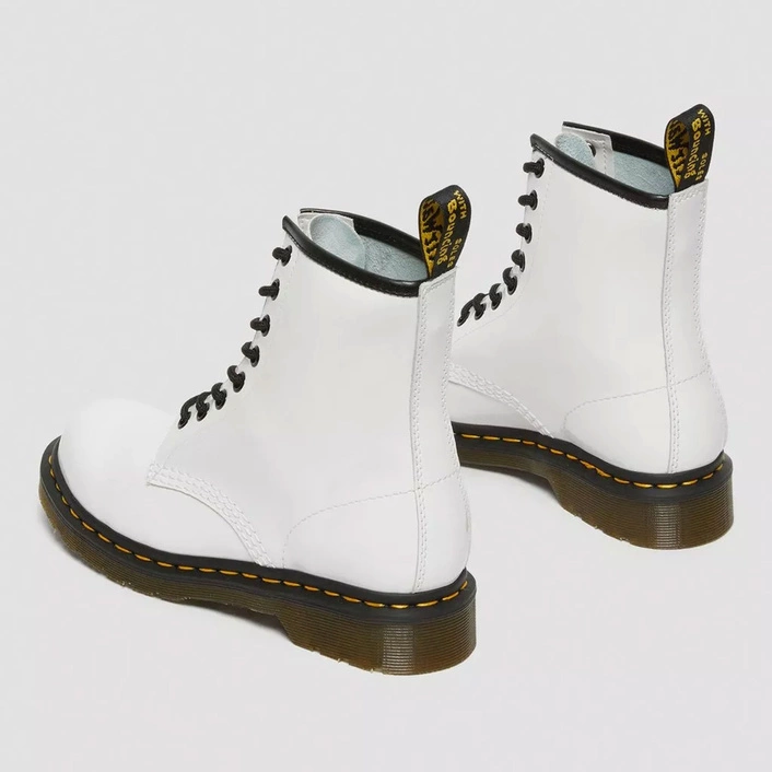 Dr. Martens glany 1460 Patent Lamper lakierowane białe damskie 11821104