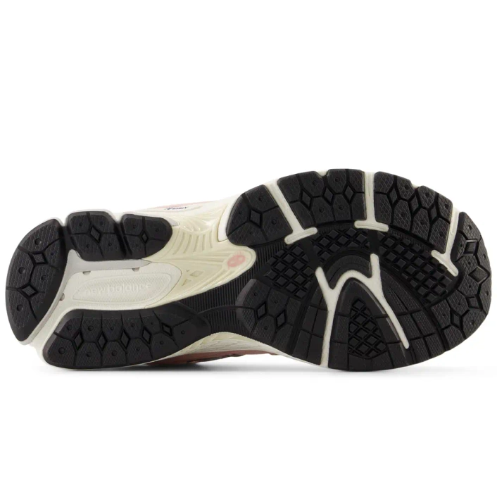 New Balance Buty dziecięce 2002 GC2002FC Różowe