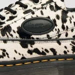 Dr. Martens półbuty Buzz 5-Eye Dalmatian ze skóry z włosiem kremowo-czarne damskie 42846100