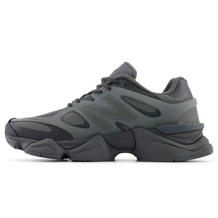 New Balance Buty Sneakersy 9060 U9060IAA