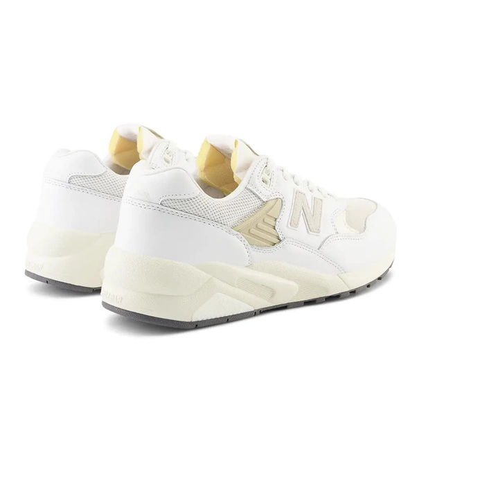 Buty damskie New Balance MT580VTG