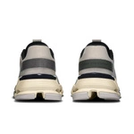 On CLOUDNOVA FORM 2 Pearl-Black 3ME30152325