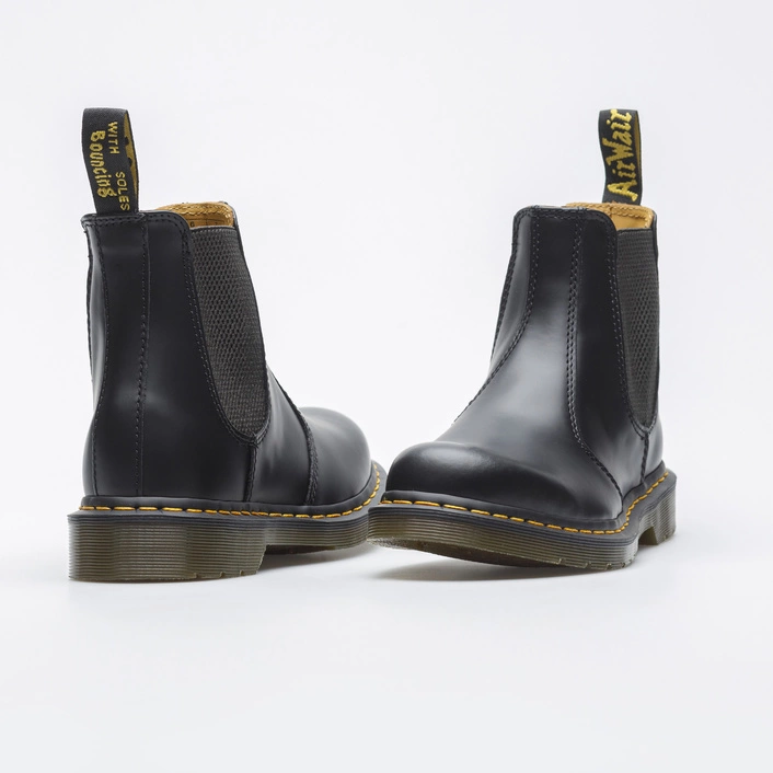Dr. Martens sztyblety Chelsea 2976 Yellow Stitch Smooth czarne 22227001