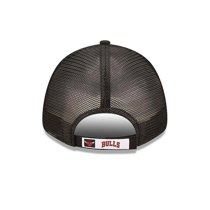 New Era Chicago Bulls Home Field Black 9FORTY A-Frame Trucker Cap