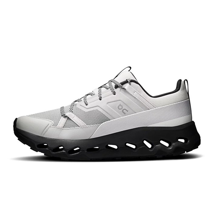 On CLOUDHORIZON Glacier-Eclipse 3WE10010818