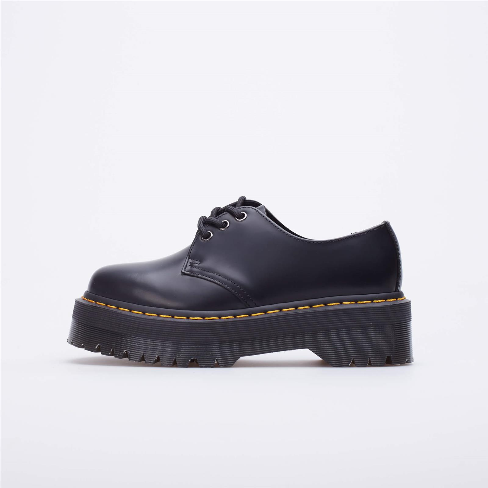 Doc martens 2024 platform black