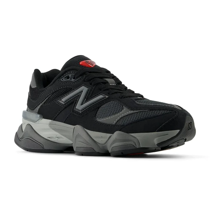 New Balance Buty Sneakersy Czarne 9060 GC9060BK