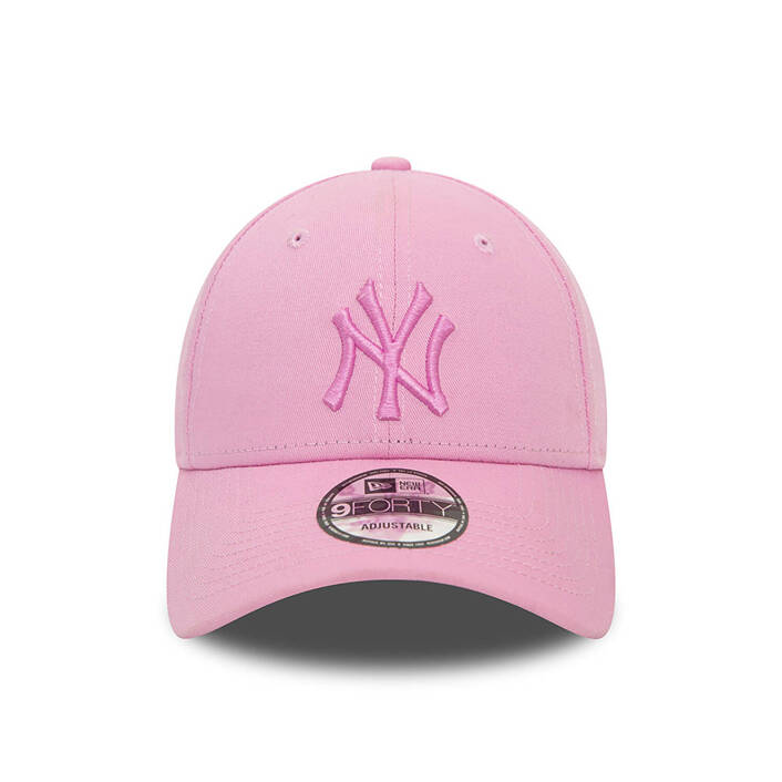 New Era New York Yankees League Essential Pink 9FORTY Adjustable Cap